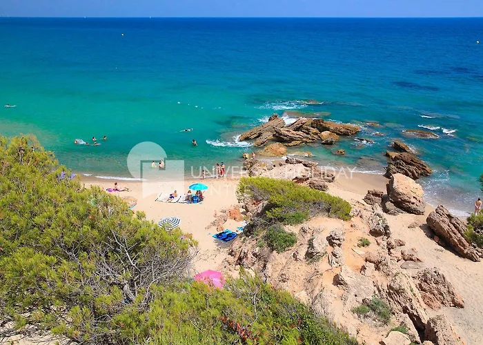 Uhc Casa Daurada Apartmán