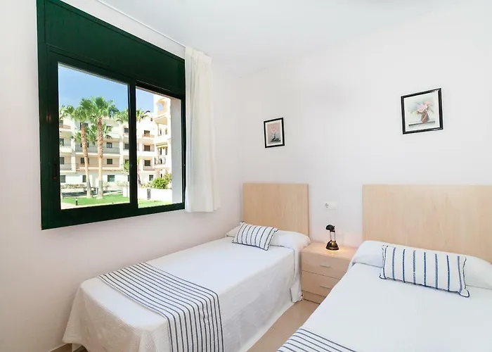 Uhc Casa Daurada Apartmán