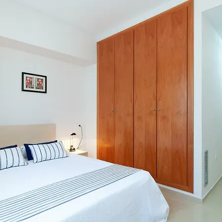 Uhc Casa Daurada Miami Playa